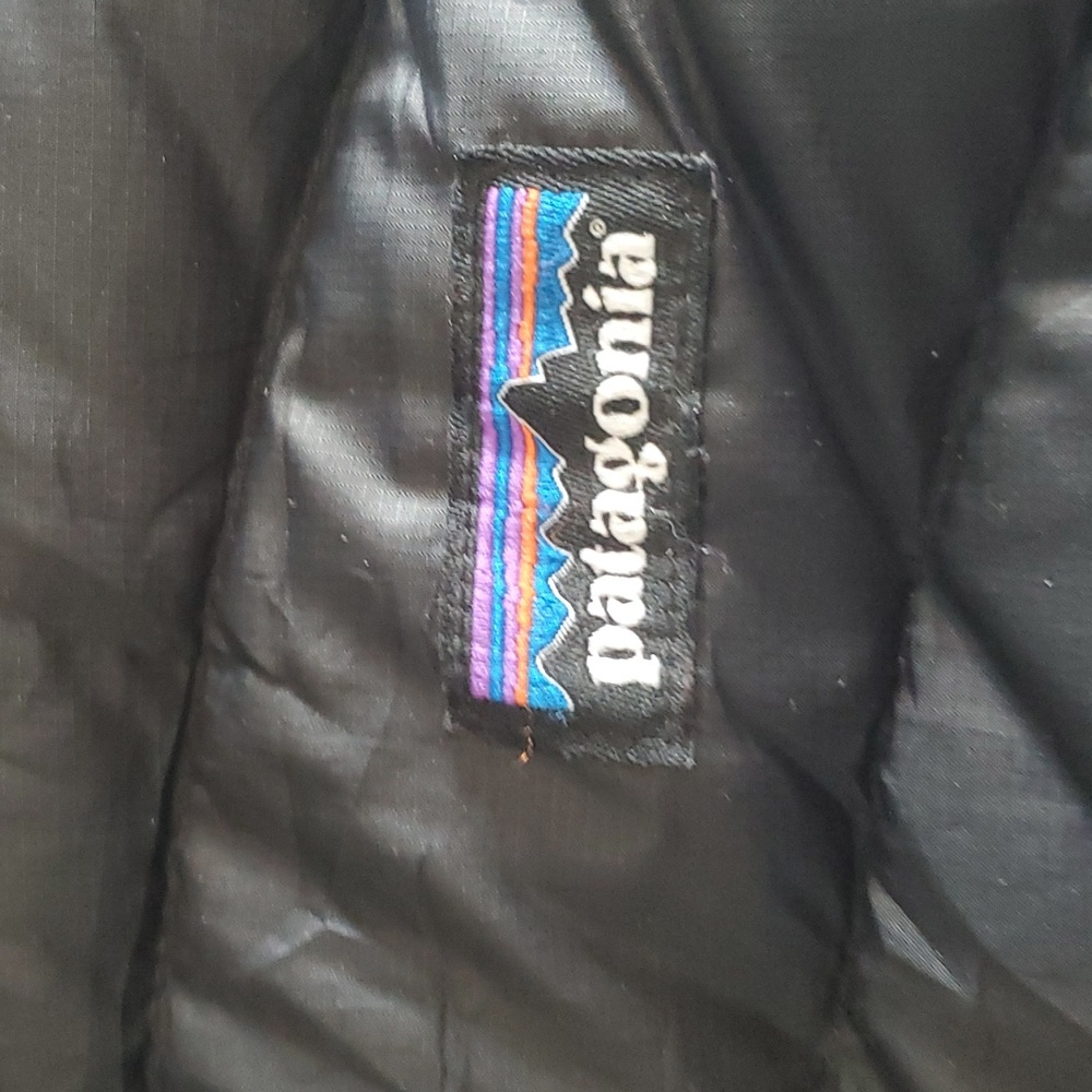 Patagonia womens puff vest black size S - Picture 2 of 4